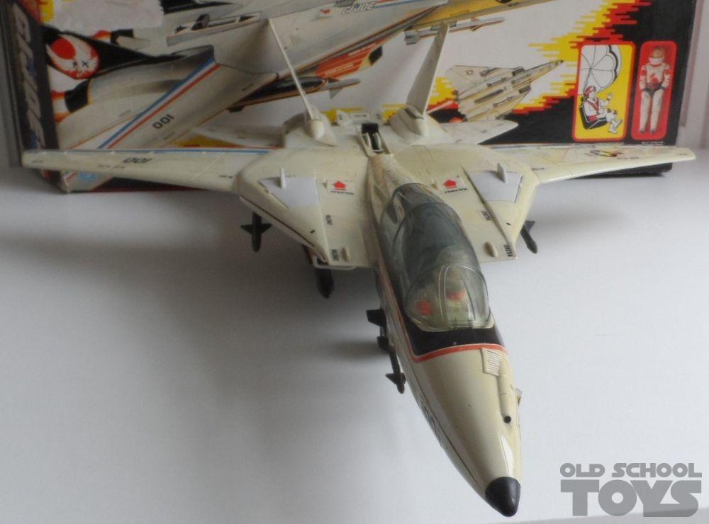 G.I. JOE: Skystriker (XP-14F) Combat Jet & Ace en doos | Old School Toys