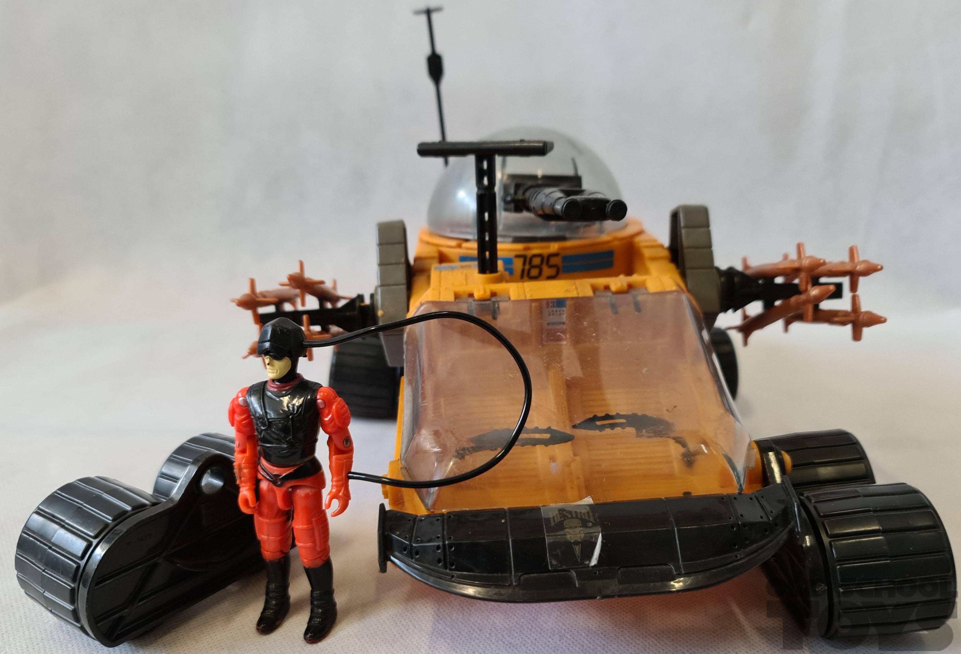 GI JOE Destro's Razorback incompleet