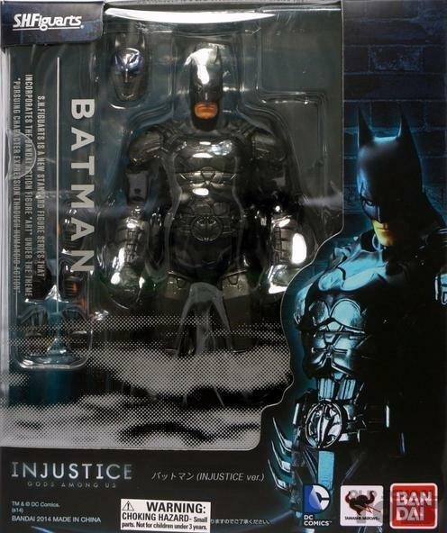 DC Comics Batman (Injustice Gods among us) . Figuarts Action Figure  Bandai (15 cm) en doos | Old School Toys