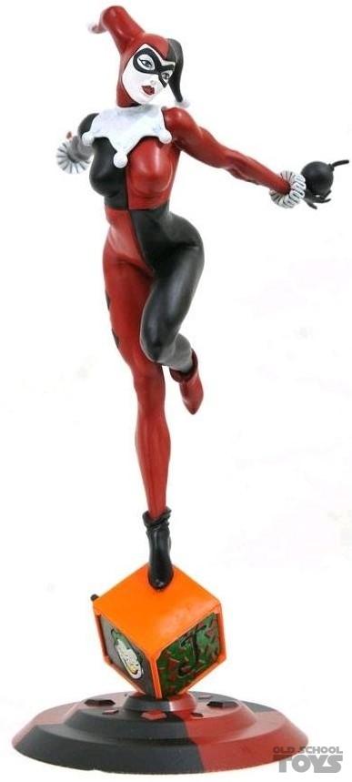 diamond select gallery harley quinn