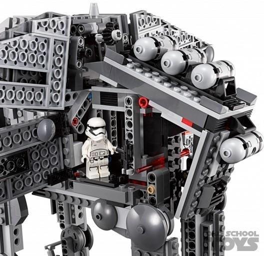 Lego 75189 Star Wars First Order Heavy Assault Walker in doos