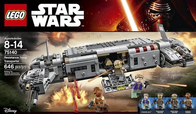 Lego 75140 Star Wars Resistance Troop Transporter the Force Awakens in doos