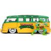 Teenage Mutant Ninja Turtles Leonardo & 1962 Volkswagen bus 1:24 in doos (Jada Toys Metals die cast)