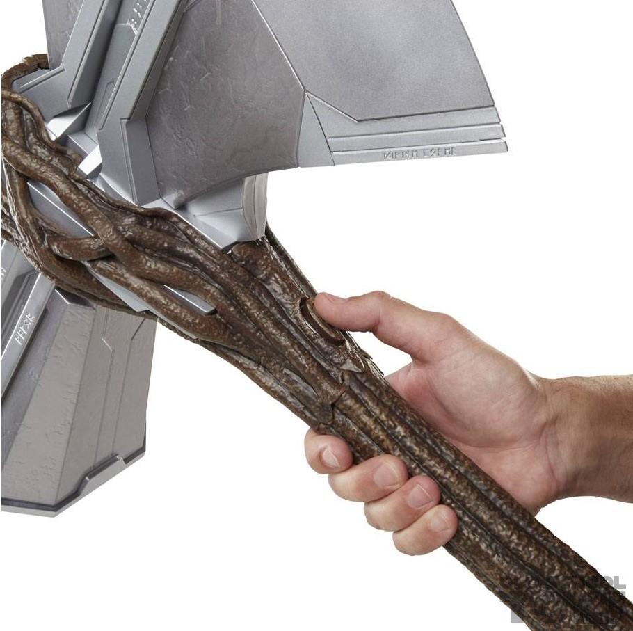 thor's stormbreaker toy